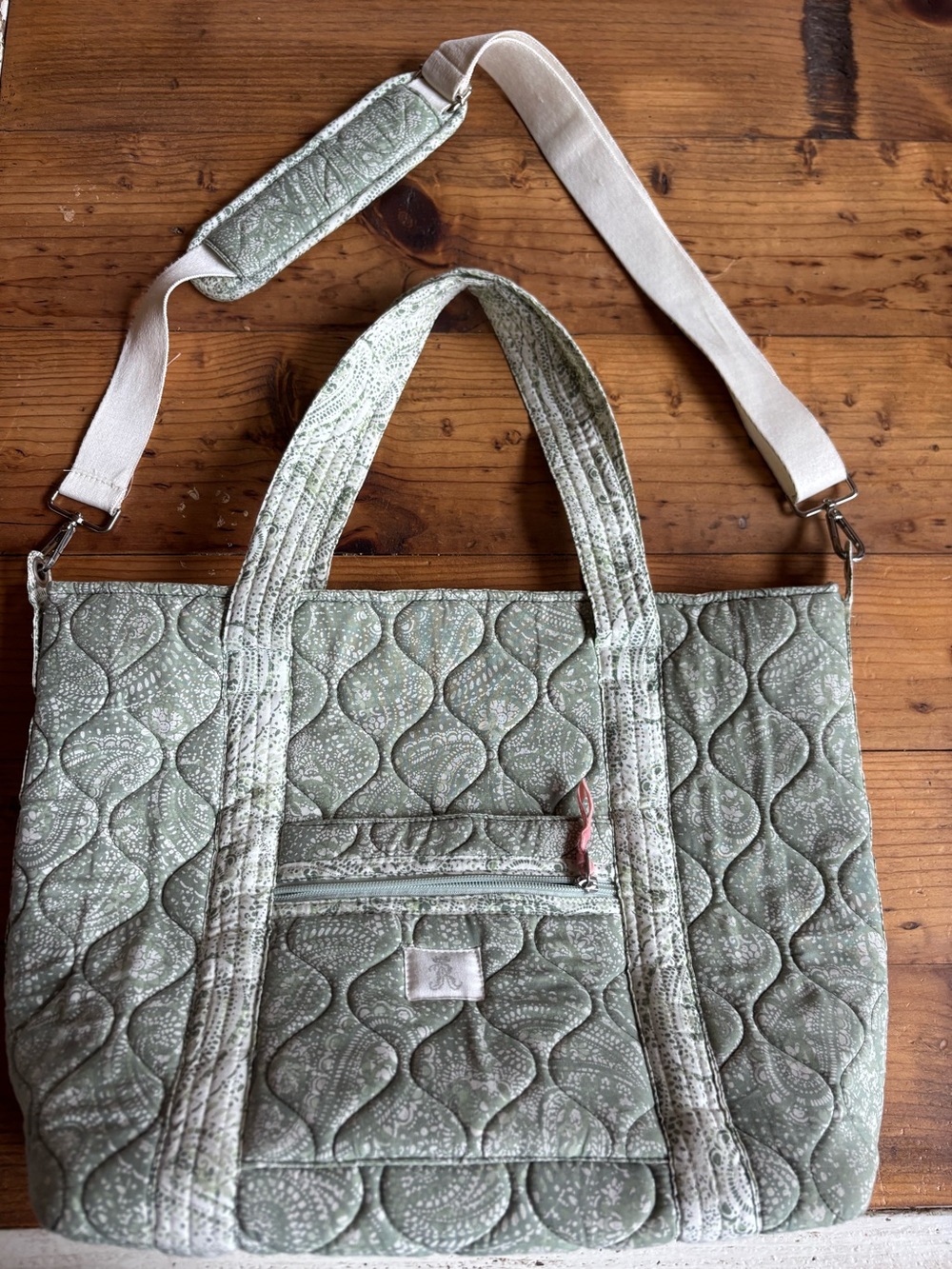 Rachel Ashwell Quilted Sage Green Tote Bag with Adjustable Strap NWOT